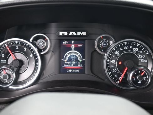 Used 2024 RAM 3500 Tradesman image 25