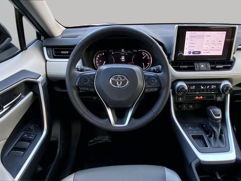 Used 2024 Toyota RAV4 XLE Premium FWD image 6