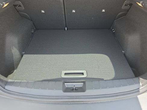 New 2026 Nissan Kicks SR w/ Cold Weather Package FWD image 27