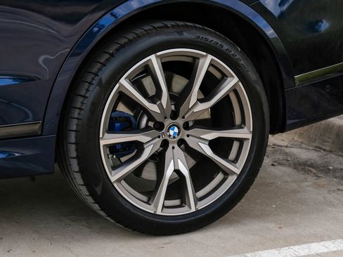 Used 2021 BMW X7 M50i w/ Dynamic Handling Package AWD/4WD image 65