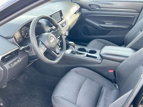 Used 2023 Nissan Altima 2.5 S image 10