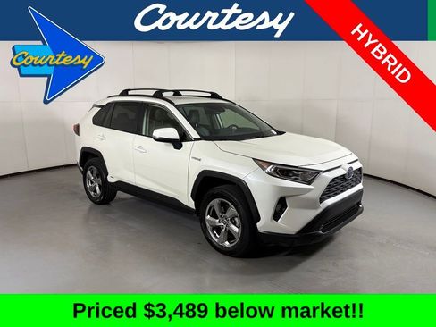 Used 2021 Toyota RAV4 XLE Premium AWD/4WD image 1