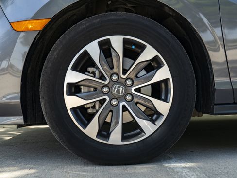 Used 2024 Honda Odyssey EX-L image 14