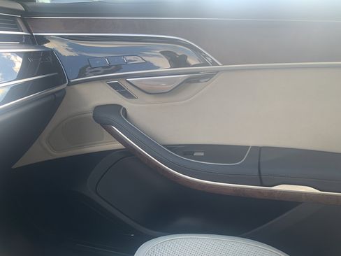 Used 2023 Audi A8 L 3.0T image 55