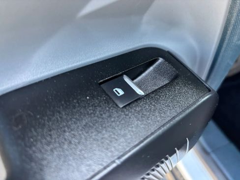 Used 2022 Ford Maverick XL FWD image 56