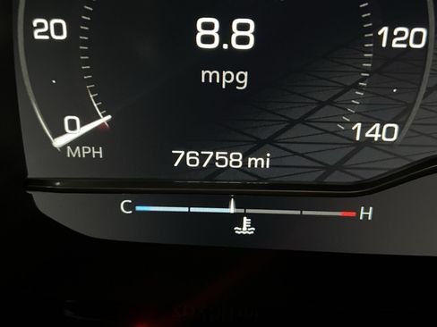 Used 2022 GMC Yukon Denali AWD/4WD image 17