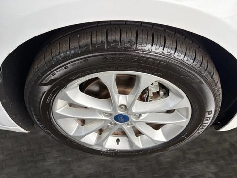 Used 2019 Ford Fusion SE FWD image 36