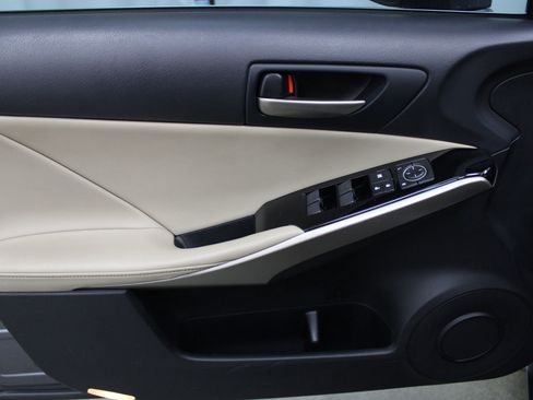 Used 2020 Lexus IS 300 w/ Accessory Package 2 image 14