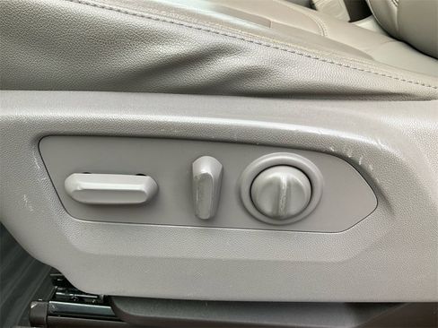 Used 2020 Chevrolet Silverado 1500 RST w/ All-Star Edition image 26