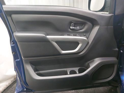 Certified 2024 Nissan Titan SV w/ SV Convenience Package image 42