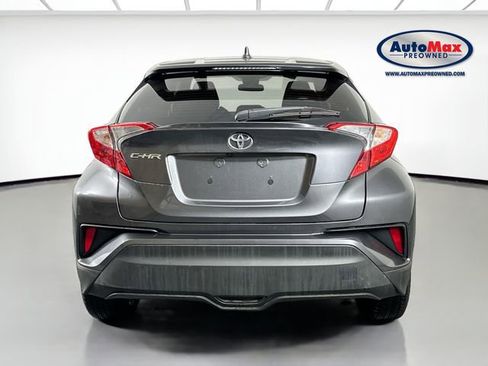 Used 2021 Toyota C-HR LE image 7