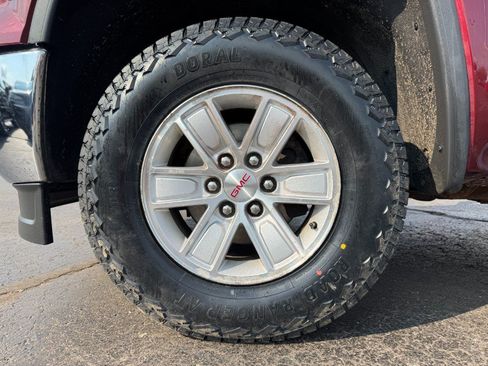 Used 2015 GMC Sierra 1500 SLE AWD/4WD image 13