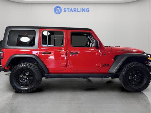 Used 2024 Jeep Wrangler Willys image 11