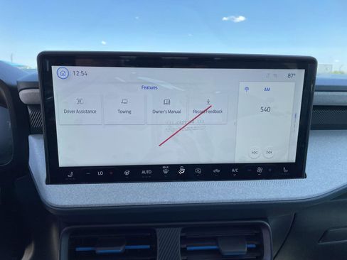 New 2025 Ford Maverick XLT w/ XLT Luxury Package image 16