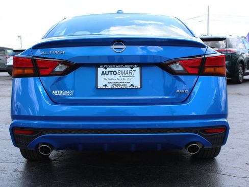 Used 2025 Nissan Altima 2.5 SV w/ SV Special Edition Package AWD/4WD image 5