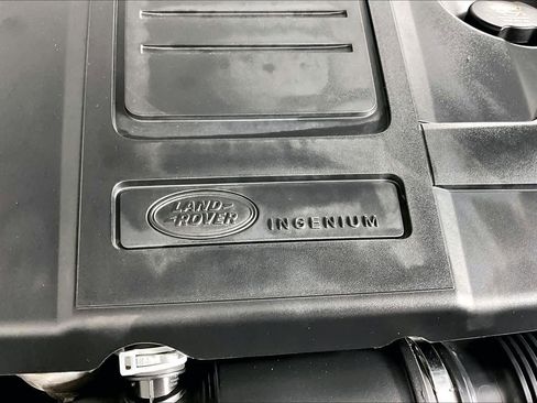 Used 2020 Land Rover Range Rover Velar R-Dynamic S AWD/4WD image 31