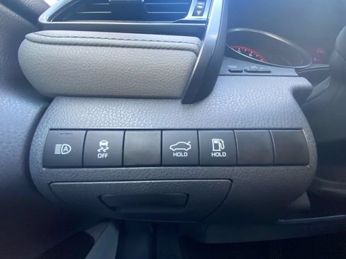 Used 2023 Toyota Camry XSE FWD image 18