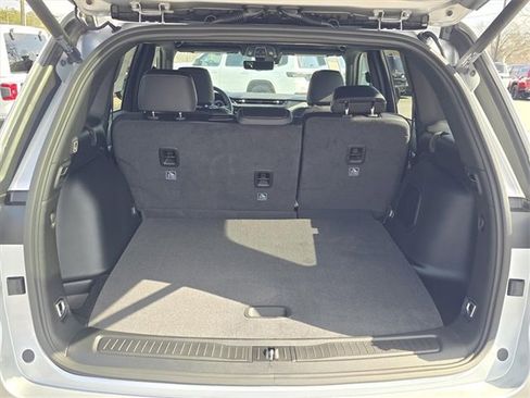 New 2026 Jeep Grand Cherokee Limited image 8