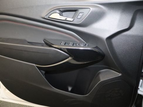 New 2026 Chevrolet Trax RS w/ Driver Confidence Package FWD image 67