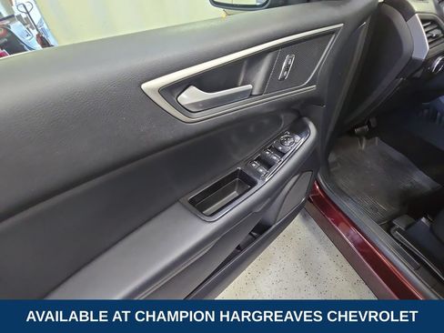 Used 2020 Ford Edge SEL w/ Cold Weather Package AWD/4WD image 31