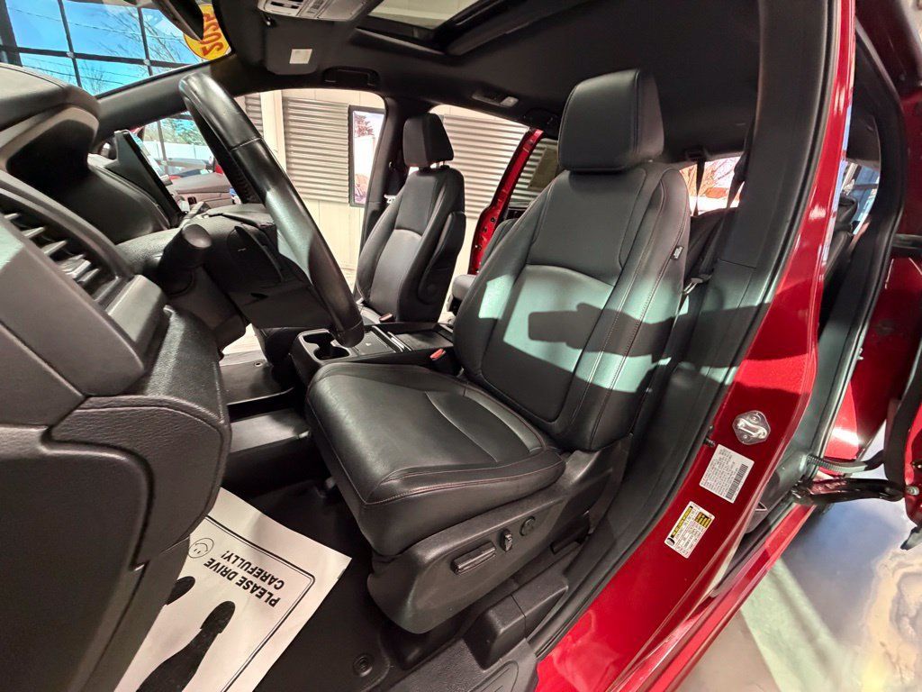 Used 2025 Honda Odyssey Sport-L image 10