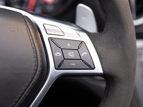 Used 2015 Mercedes-Benz SL 63 AMG w/ Driver Assistance Package image 90