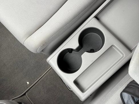 Used 2011 Honda CR-V LX image 92