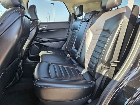 Used 2023 Ford Edge SEL AWD/4WD image 30