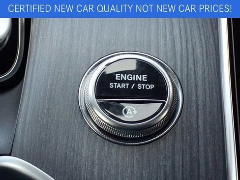 Used 2026 Mercedes-Benz GLC 300 4MATIC image 25