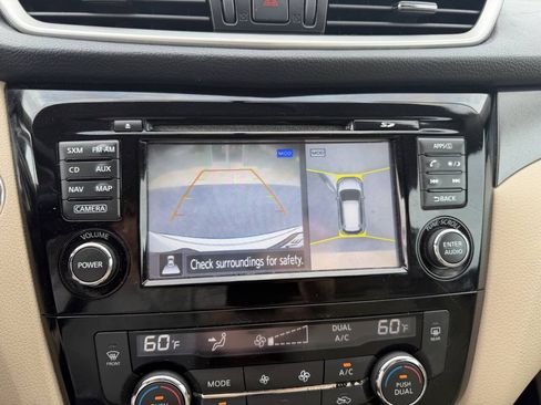 Used 2016 Nissan Rogue SV w/ SV Premium Package FWD image 20