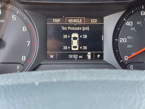 Used 2023 Chevrolet TrailBlazer LT w/ Convenience Package FWD image 17