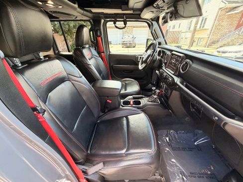 Used 2020 Jeep Wrangler Unlimited Rubicon w/ Quick Order Package 28Y Recon AWD/4WD image 23