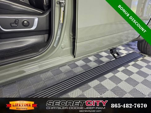 New 2026 RAM 1500 Laramie w/ Night Edition image 28