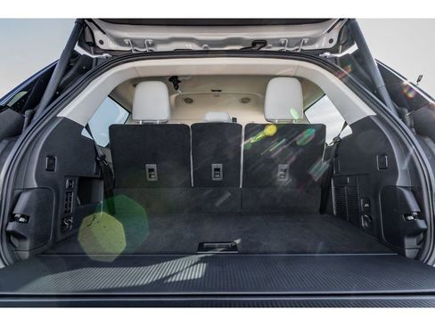 New 2026 Ford Expedition Active image 30