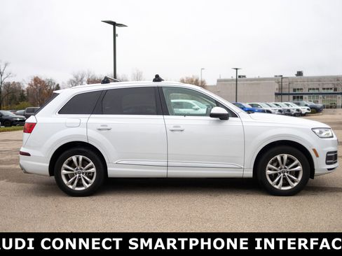 Used 2019 Audi Q7 3.0T Premium image 2