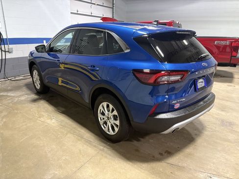 Certified 2023 Ford Escape Active w/ Tech Pack #2 image 6