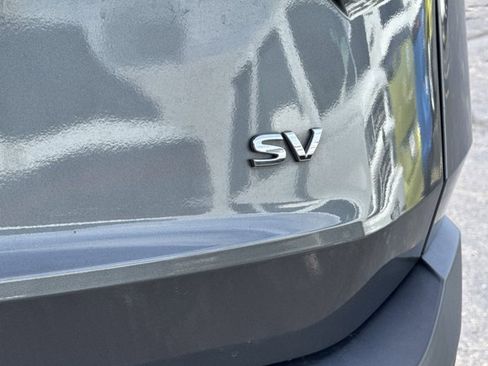 Used 2023 Nissan Rogue SV image 11