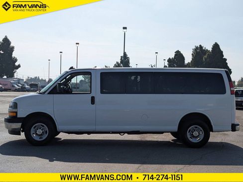 Used 2019 Chevrolet Express 3500 LT w/ LT Preferred Equipment Group image 5