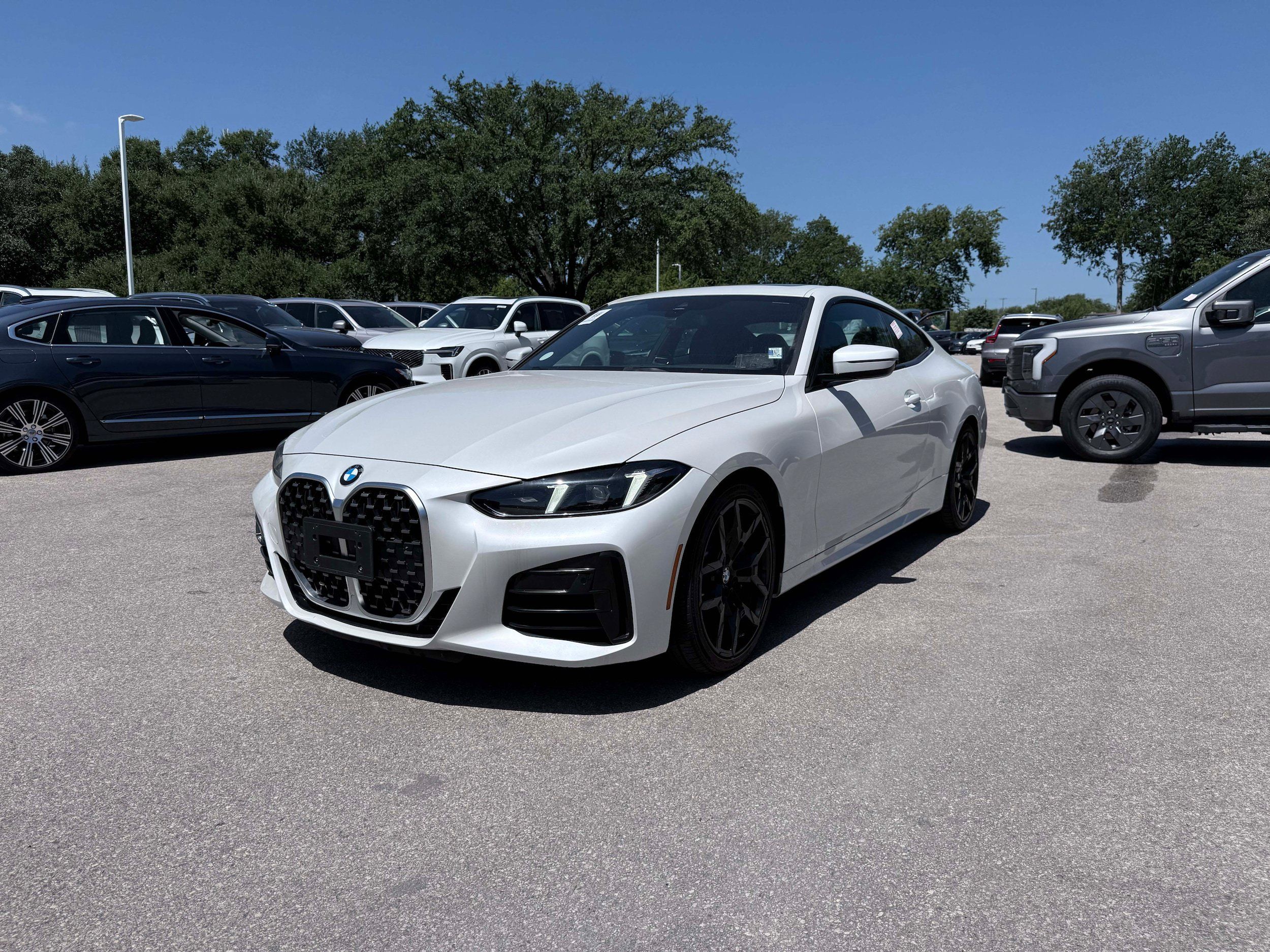 Used 2026 BMW 430i Coupe RWD image 2
