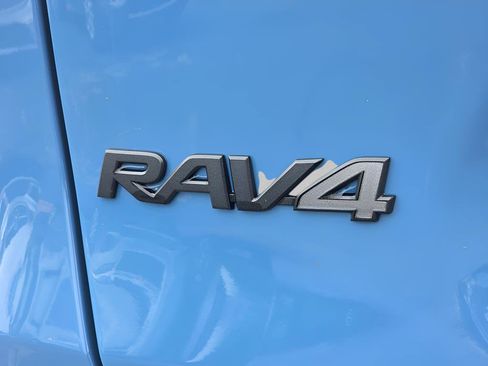 Used 2022 Toyota RAV4 TRD Off-Road AWD/4WD image 13