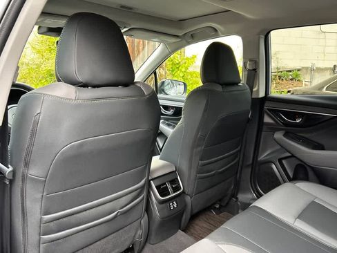 Certified 2025 Subaru Outback Onyx Edition AWD/4WD image 13