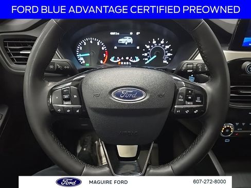 Certified 2022 Ford Escape SE w/ Cold Weather Package AWD/4WD image 22