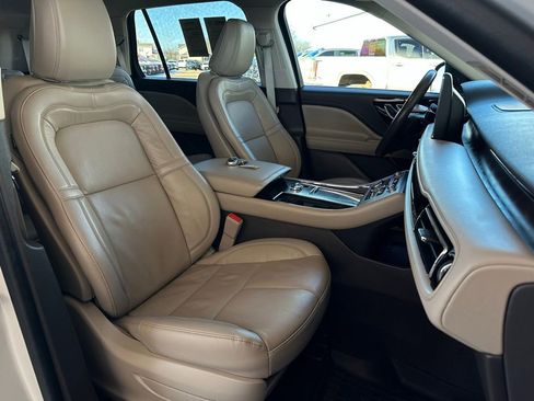 Used 2023 Lincoln Aviator Reserve w/ Elements Package Plus image 19