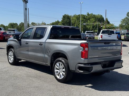 Used 2020 Chevrolet Silverado 1500 Custom w/ Custom Value Package RWD image 12