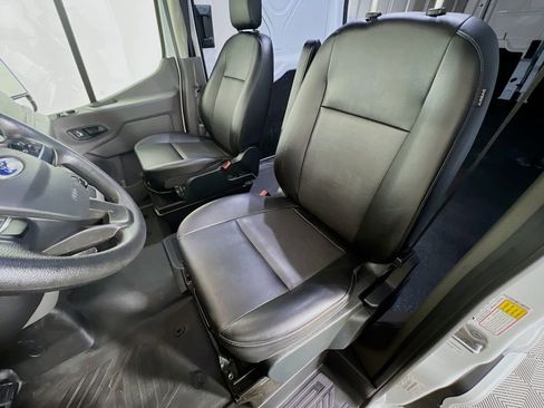 Used 2023 Ford E-Transit 148 High Roof Extended image 20