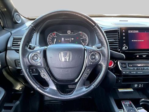 Used 2022 Honda Ridgeline Black Edition image 6