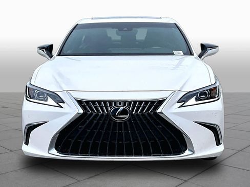 Used 2023 Lexus ES 350 w/ Premium Package FWD image 4