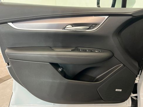 New 2025 Cadillac XT5 Luxury w/ LPO, Floor Liner Package image 15