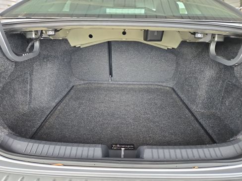 Used 2023 Volkswagen Jetta SE FWD image 26