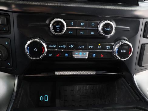 Used 2024 Ford F150 Platinum AWD/4WD image 11